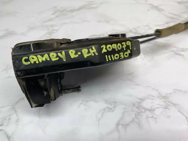 2007 TO 2017 TOYOTA CAMRY DOOR LOCK LOCK LATCH ACTUATOR REAR RIGHT ASSY OEM 6905033120