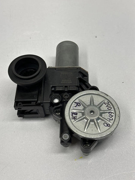 2020 TO 2024 TOYOTA COROLLA WINDOW MOTOR REAR RIGHT SIDE ASSEMBLY OEM 8571012540