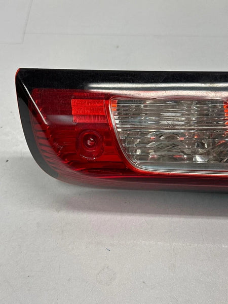2019 TO 23 CHEVROLET SILVERADO 1500 PICKUP 3RD BRAKE LIGHT AVOIDANCE LAMP ASSY OEM
