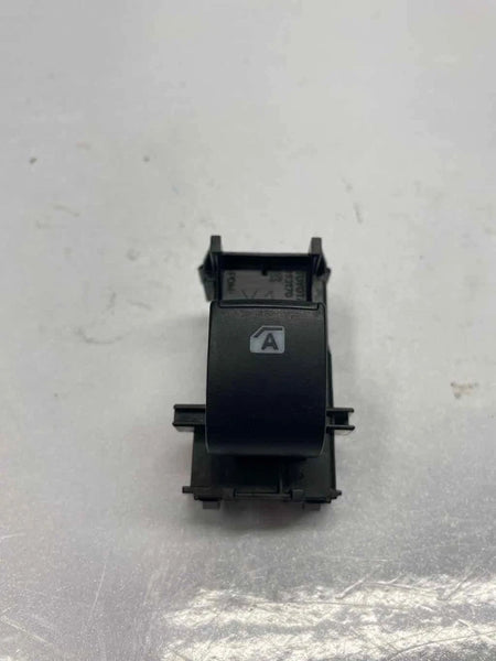 2020 2021 TOYOTA CHR WINDOW SWITCH FRONT RIGHT REAR RIGHT OR LEFT OEM 193170CZD
