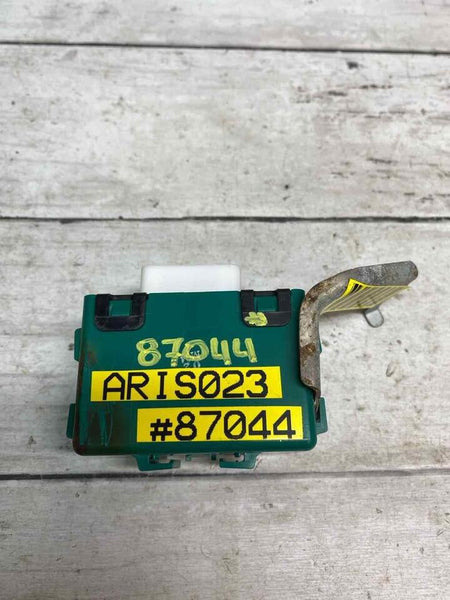 Toyota 4Runner towing relay control module 2020 assy OEM 8198560040