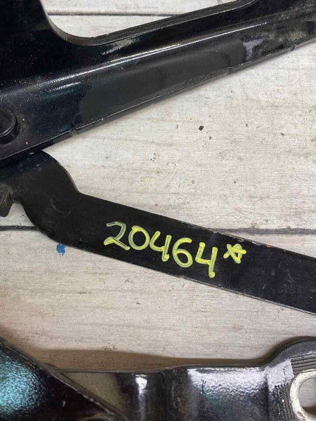 HOOD HINGE CHEVROLET CAMARO 2010 2015 FRONT LEFT SIDE ASSY OEM 92231760 LH