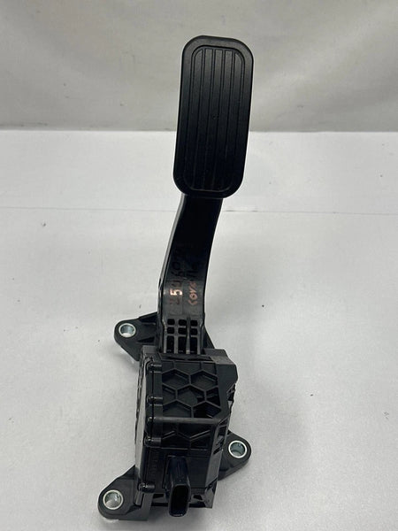 2022 TOYOTA COROLLA ACCELERATOR PEDAL ASSEMBLY OEM 7811012101 HYBRID SEDAN 1.8L