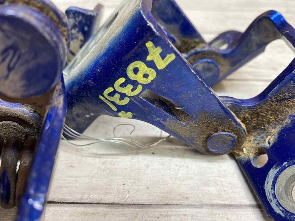 Bisagra de puerta trasera izquierda OEM para camioneta Dodge Ram 1500 2014