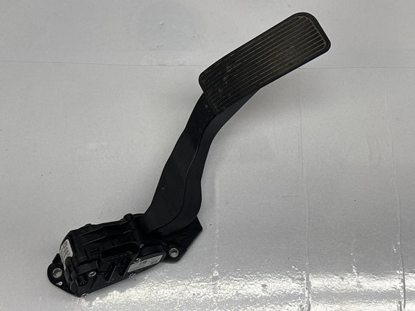 2019 CHEVROLET SILVERADO 1500 ACCELERATOR PEDAL ASSY OEM 84496235 5.3L 4X4 AT