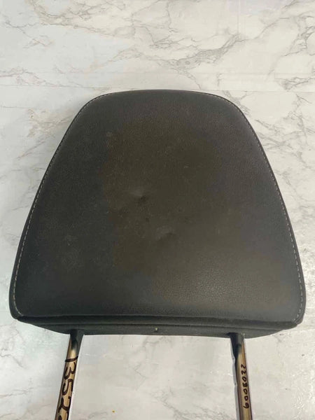 18 21 LEXUS NX300 HEADREST FRONT RIGHT OR LEFT F SPORT BLACK/GRAY 7191078260C2