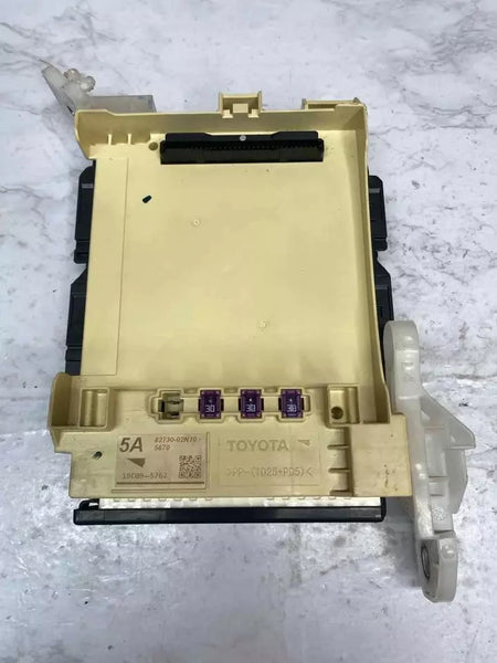 2020 TOYOTA COROLLA JUNCTION BOX FUSE RELAY BLOCK BOX ASSEMBLY OEM 8273002N10