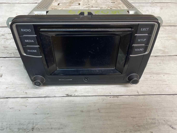2017 VOLKSWAGEN JETTA NO GLI RÁDIO TELA DE EXIBIÇÃO E RECEPTOR ASSY OEM 561035150A