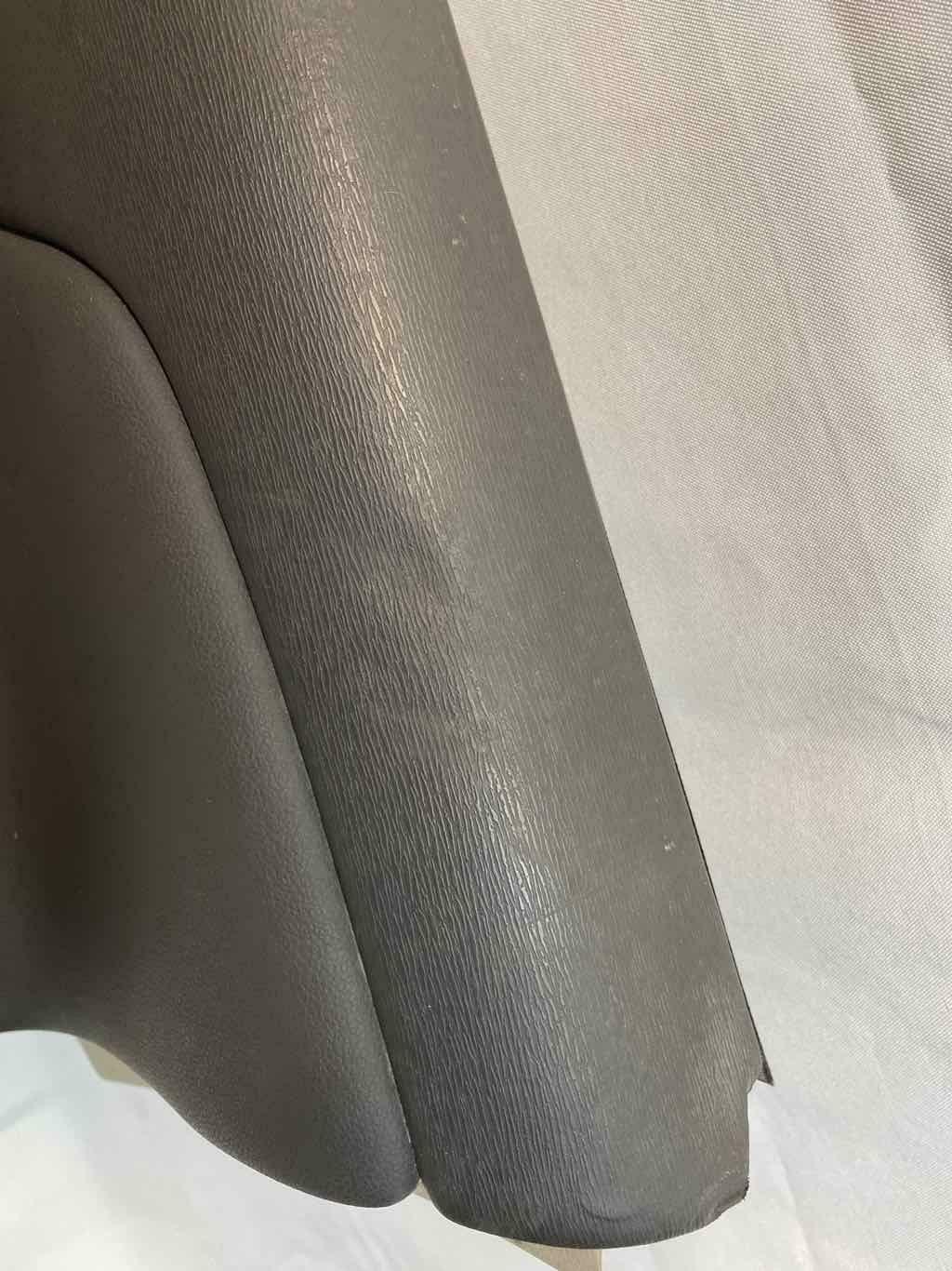 2014 2017 HONDA ODYSSEY FRONT RIGHT PASSENGER SIDE DOOR TRIM PANEL