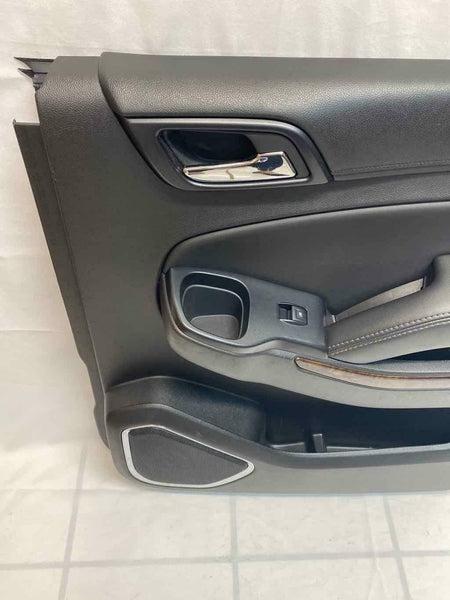 2015 2019 GMC SUBURBAN REAR RIGHT PASSENGER SIDE DOOR TRIM PANEL BLACK 23387304