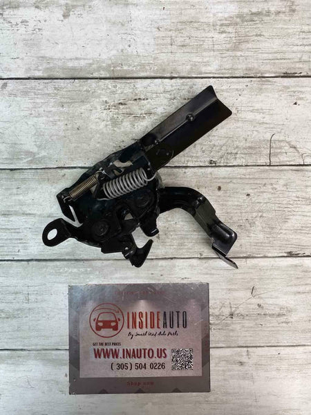 2020 2021 TOYOTA CHR HOOD LATCH ASSY OEM