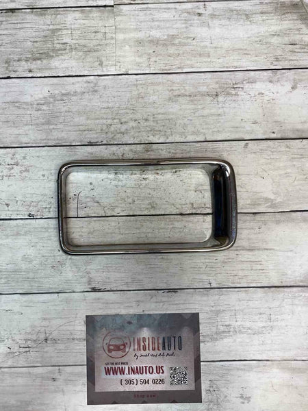 JEEP GRAND CHEROKEE 2015 - REJILLA CENTRAL SUPERIOR CON BISEL CROMADO OEM 68143130AB