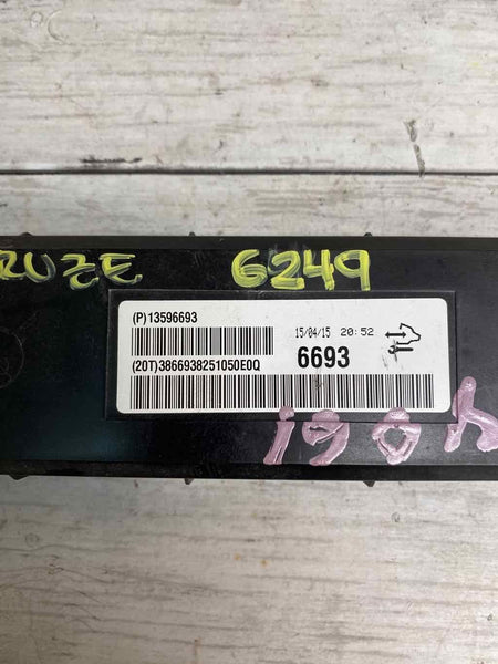 15 16 CHEVY CRUZE HVAC AC TEMPERATURE CONTROL MODULE OEM 13596693