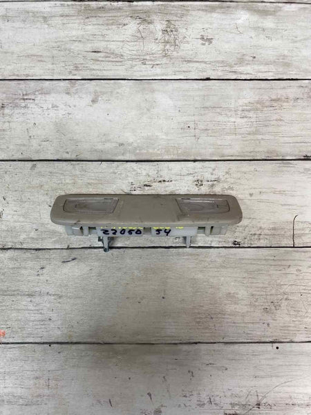 Chevrolet Traverse overhead doom light 2020 center console light OEM 84247120