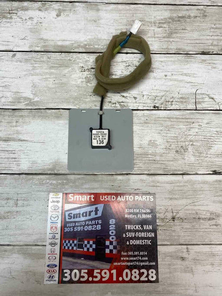 2014 2019 TOYOTA 4RUNNER RADIO GPS NAVIGATION ANTENNA OEM 8686035090