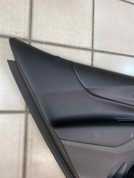 Moldura de panel de puerta trasera izquierda negra para Chevy Equinox (2018 a 2022) OEM 84441382