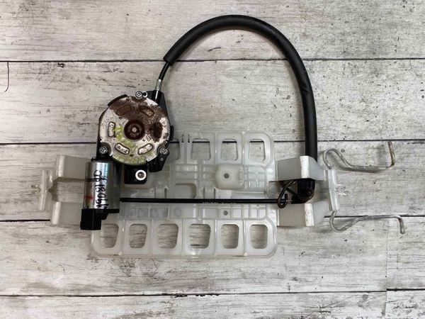 MOTOR DEL ASIENTO DEL FORD TAURUS 2017 OEM 8U5A965500GF