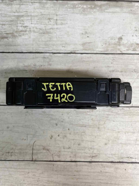 2014 VOLKSWAGEN JETTA NO GLI MÓDULO DE CONTROLE DO CHASSIS OEM