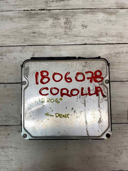 18 TOYOTA COROLA 1.8L ENGINE COMPUTER MODULE 896610ZQ90 BROKEN PLUG SEE PICS