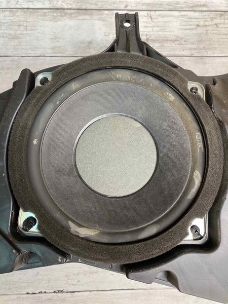 Conjunto de altavoz de subgraves para Hyundai Veloster 2013 OEM 963802V100