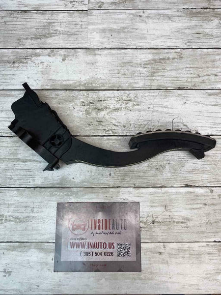2017 INFINITI QX30 ACCELERATOR PEDAL ASSY OEM A2463001604