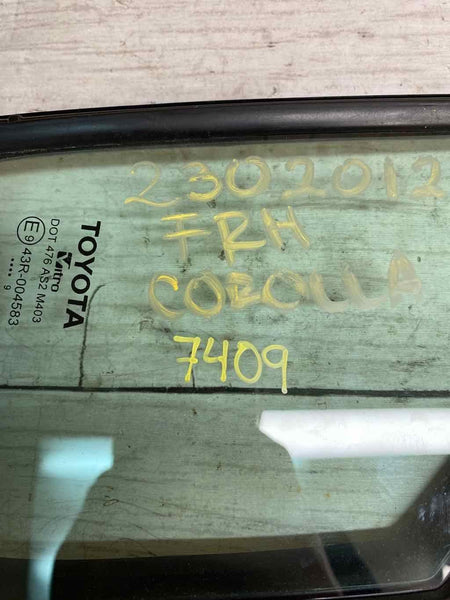 2019 2022 TOYOTA COROLLA FRONT RIGHT VENT GLASS WINDOW OEM RH 6812512020