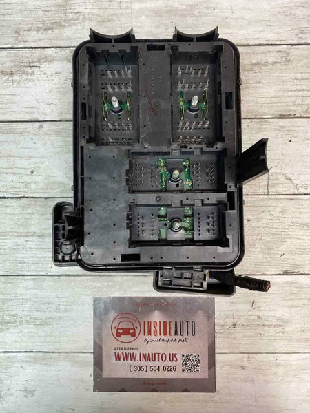 2013 2016 CHEVROLET EQUINOX 2.4L ENGINE FUSE BOX ASSY OEM 22929763