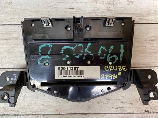11 16 CHEVY CRUZE RADIO AM-FM-CD-MP3 PANEL DE CONTROL CONJUNTO OEM 95914367