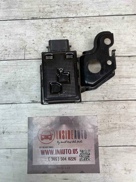 2013 2020 TOYOTA 4RUNNER 4.0L MÓDULO DE CONTROLE DA BOMBA DE COMBUSTÍVEL 8957134070