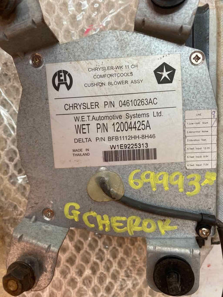 2015 JEEP GRAND CHEROKEE BANCO DIANTEIRO INFERIOR VENTILADOR MOTOR ASSY OEM 04610263AC