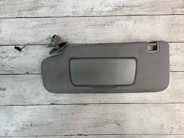 20 21 CHEVY EQUINOX LEFT SIDE SUN VISOR LH GRAY ASSY OEM 84556380