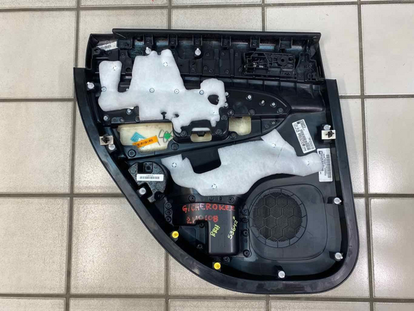 Moldura de panel de puerta para Jeep Grand Cherokee 14 17, parte trasera derecha, OEM, negro 5ZK90DX9AA