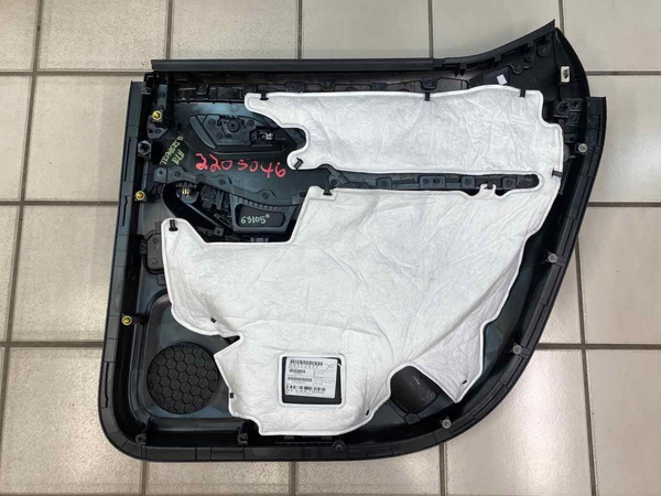 Moldura de panel de puerta para Chevy Traverse 2018 a 2021, parte trasera izquierda, OEM, color negro, 84552577