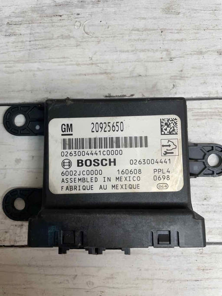12 17 BUICK VERANO REAR DRIVER PARK ASSIST CONTROL MODULE OEM 20925650