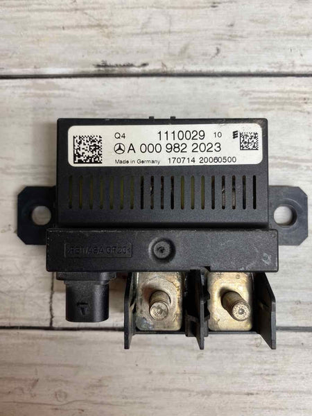 Módulo de control OEM 476609HU0A para Mercedes Clase CLA 2014
