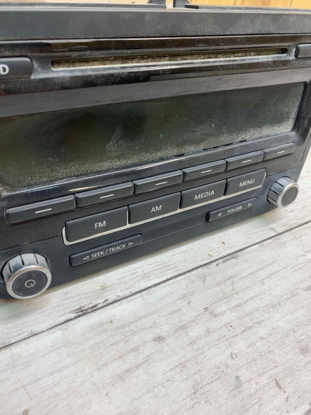 12 14 VOLKSWAGEN JETTA NO GLI RADIO RECEIVER NO NAVIGATION AM-FML-CD 1K0035164D