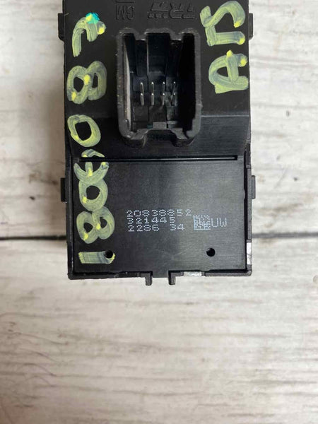 CADILLAC ATS 2013 - CONJUNTO DE INTERRUPTOR DE VENTANILLA MAESTRA DELANTERA DEL CONDUCTOR OEM 20838852