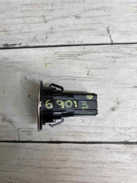 18 19 CHEVY EQUINOX IGNITION SWITCH ENGINE START STOP OEM 84179562