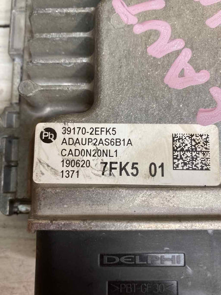 20 HYUNDAI ELANTRA SEDAN 2.0L MÓDULO DE COMPUTADOR DO MOTOR OEM 391712EFK5 PLUGUE QUEBRADO