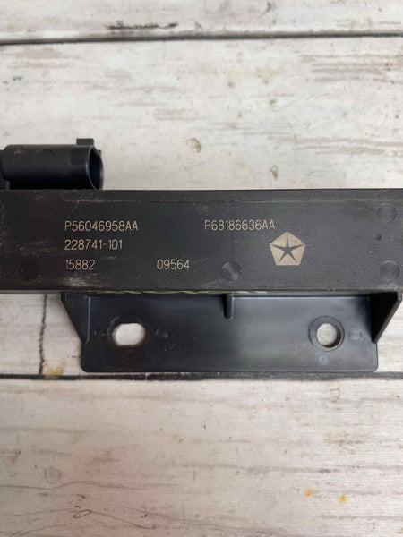 2017 JEEP CHEROKEE KEYLESS ENTRY ANTENNA RECEIVER CONTROL MODULE OEM 56046958AA