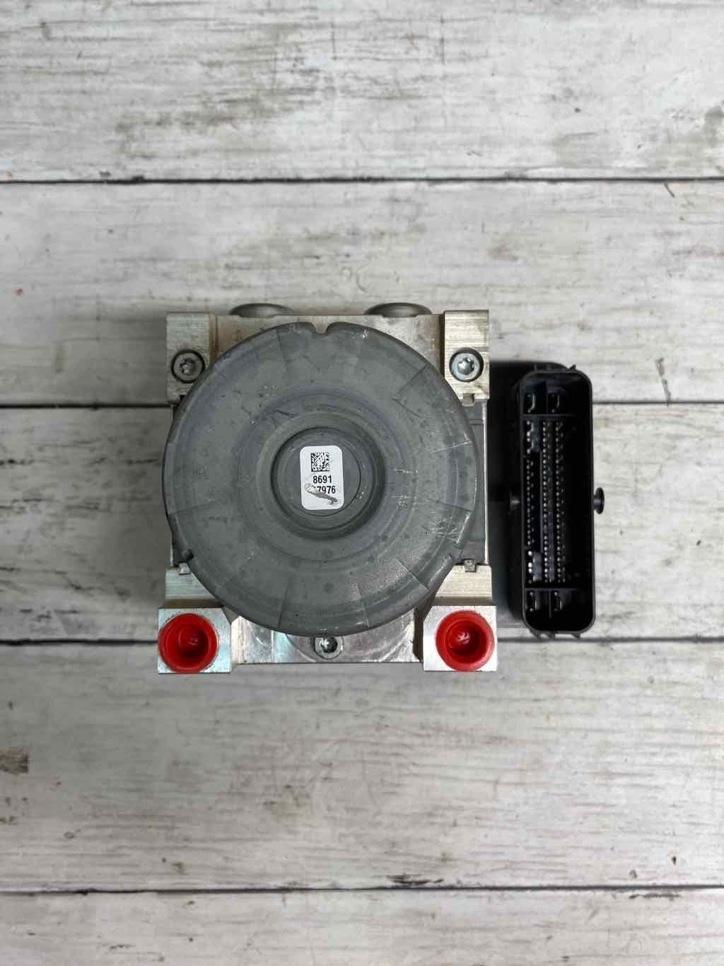 18 19 CHEVROLET EQUINOX ANTI LOCK BRAKE MODULE ABS PUMP ASSY OEM