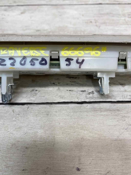 Chevrolet Traverse overhead doom light 2020 center console light OEM 84247120