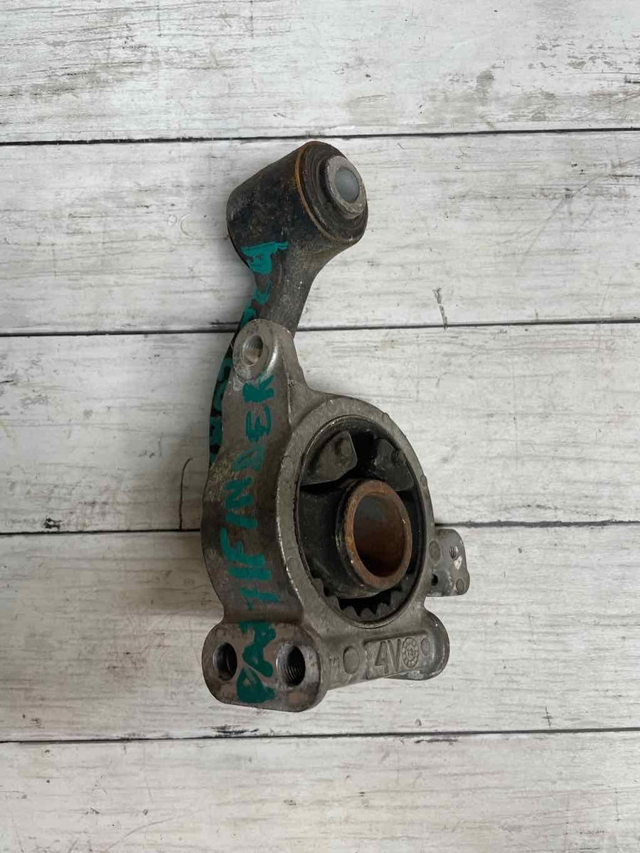 2014 NISSAN PATHFINDER 3.5L ENGINE FRAME MOUNT OEM – INSIDE AUTO