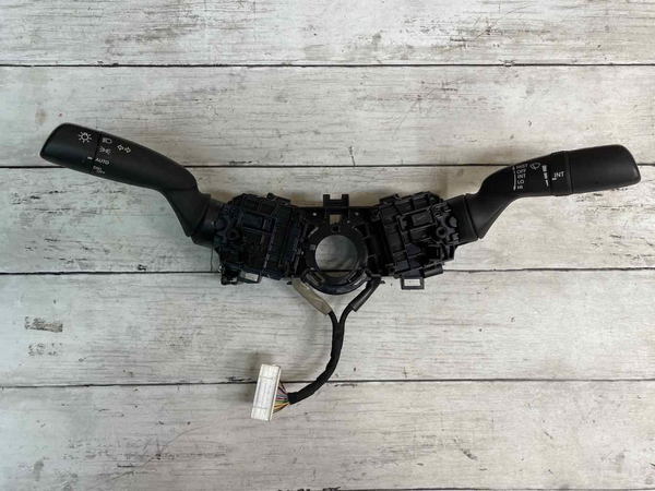 19 22 TOYOTA COROLLA HEADLIGHT & WIPER SWITCH OEM 8425002C00