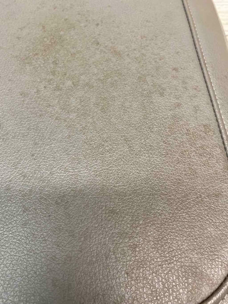 2018 2020 DODGE RAM CENTER CONSOLE SEAT ARM REST GRAY OEM