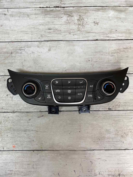 2018 CHEVY EQUINOX AC HVAC HEATER CONTROL PANEL ASSY OEM 84175394