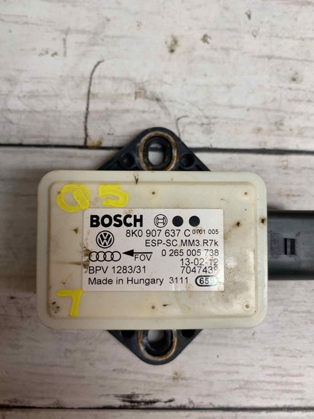 Módulo de control del sensor de velocidad de guiñada del Audi Q5 2012 OEM 8K0907637C