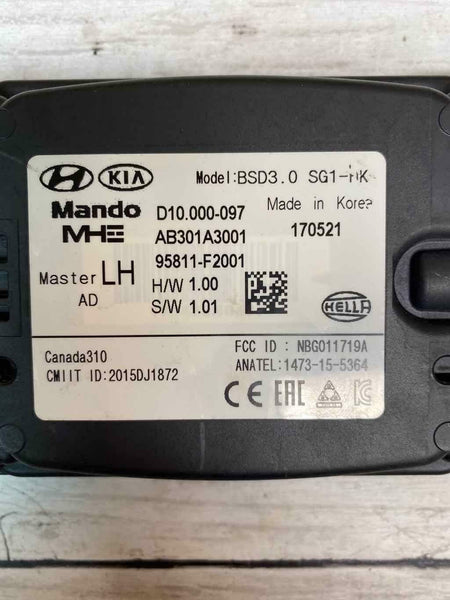2017 2018 HYUNDAI ELANTRA MONITOR DE PONTO CEGO DO PAINEL QUARTO DO LADO DO MOTORISTA 95811F2001