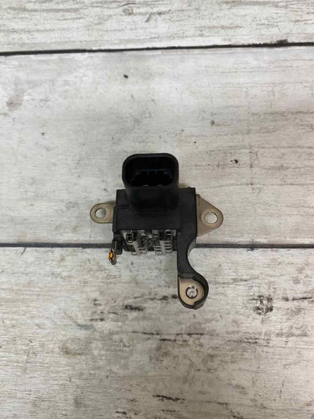 2015 CHEVROLET CAMARO ALTERNATOR PLUG ASSY OEM