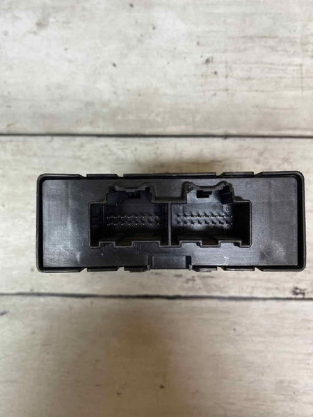 2018 CHEVY MALIBU DRIVER PARK ASSIST CONTROL MODULE ASSY OEM 13521136
